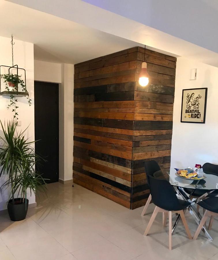 Fat Cow Apartment 101 Ларнака Екстер'єр фото